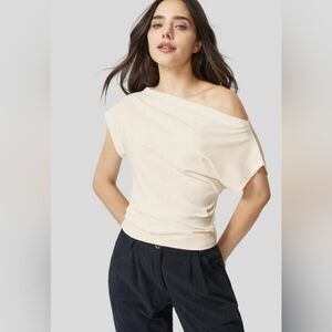 Halara Off Shoulder short sleeve top